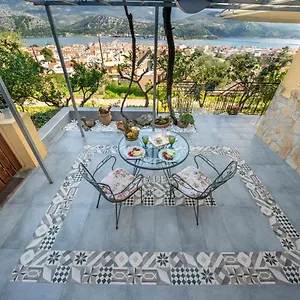Διαμέρισμα Kyveli Superb Sea View In